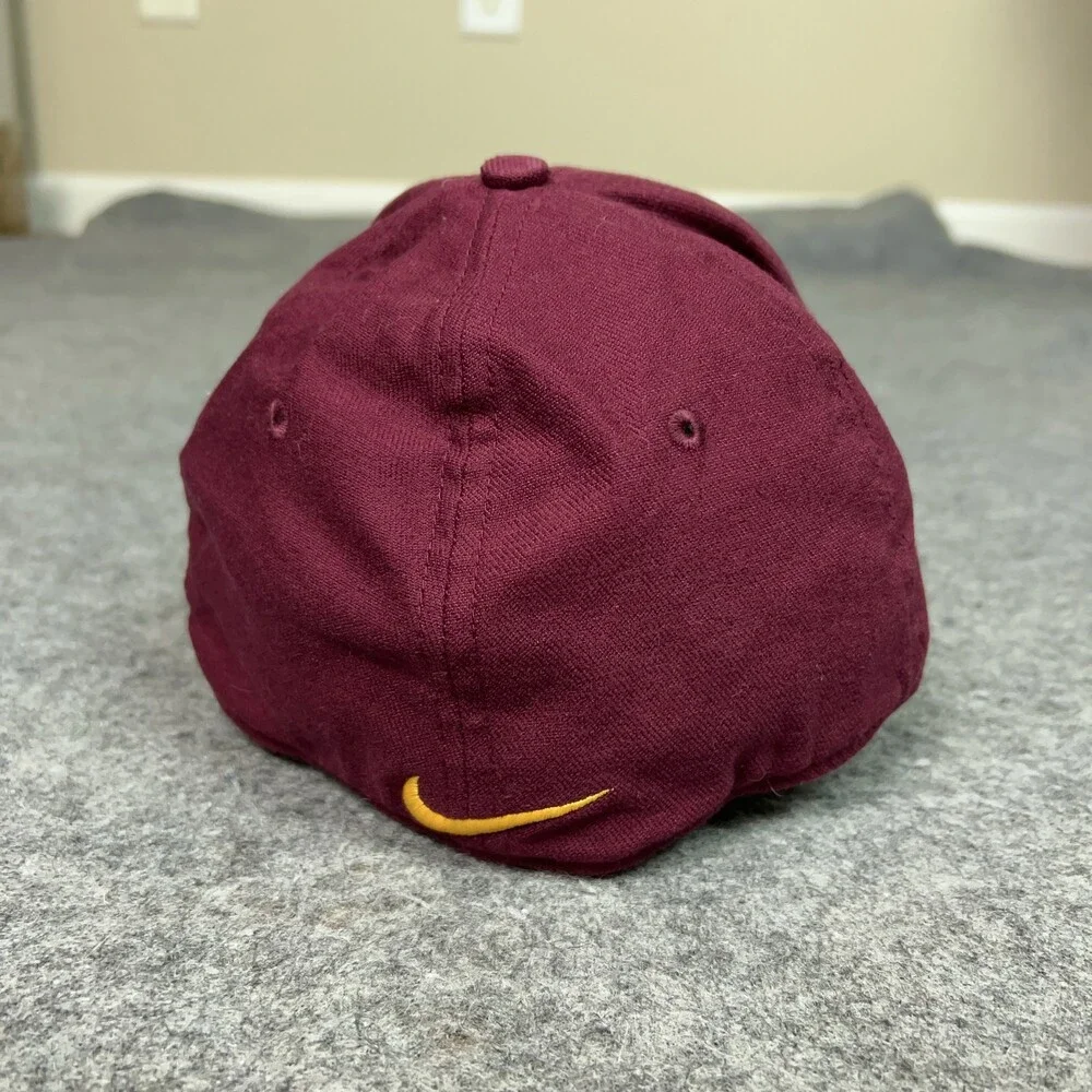 Minnesota Golden Gophers Hat Cap Flex One Size Mens‎ Maroon NCAA College Nike
